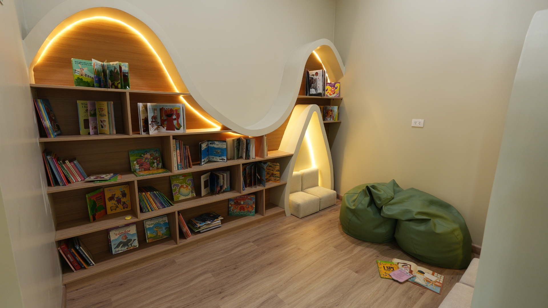 Sala de cuentos de CREW